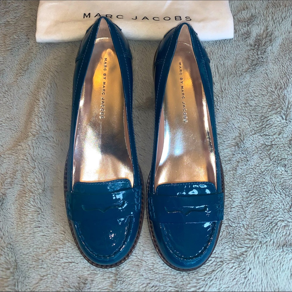 New Marc by Marc Jacobs Blue Patent Loafer Flats 9.5